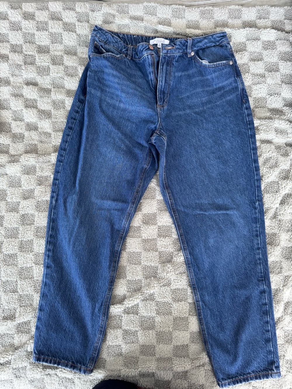 Dynamite Light Blue Straight Leg Jeans - Picture 3 of 6